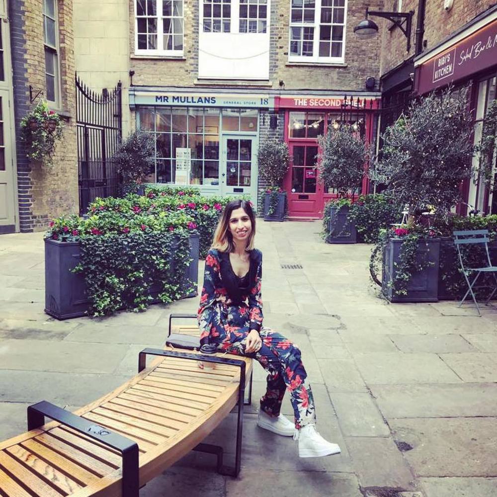 Meet your Posher, Priya